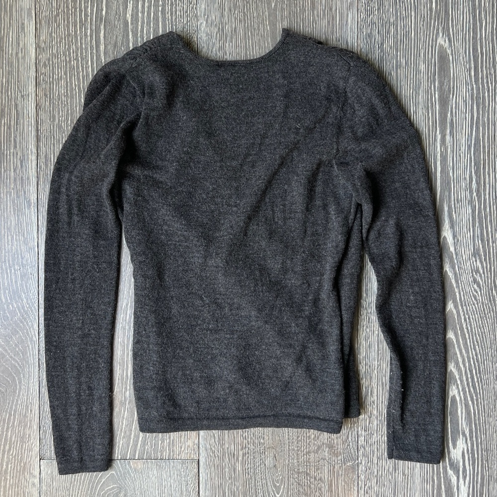 Ann Taylor Faux Wrap pullover V-neck sweater. Gray size XS - Picture 2 of 8